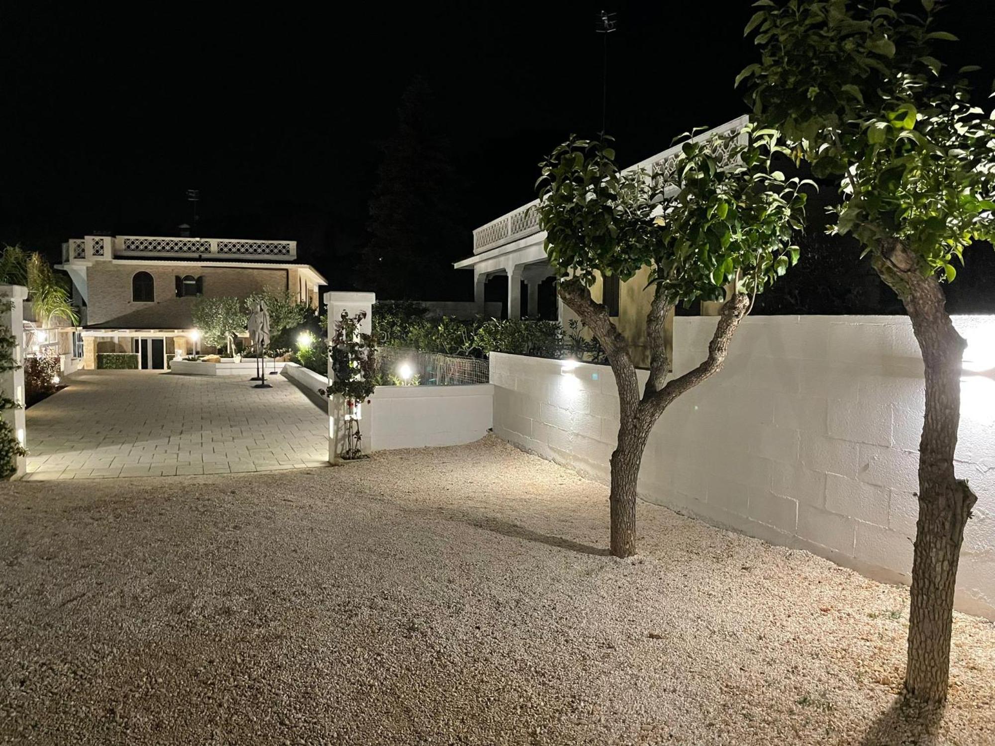 Allivigne Rooms & Pool ポリニャーノ・ア・マーレ エクステリア 写真